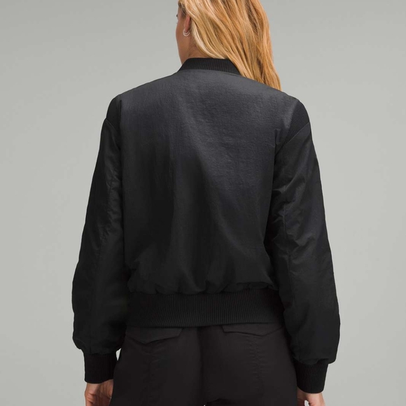 Lululemon Womens Reversible Insulated Bomber Jacket Black Like New - Picture 3 of 13